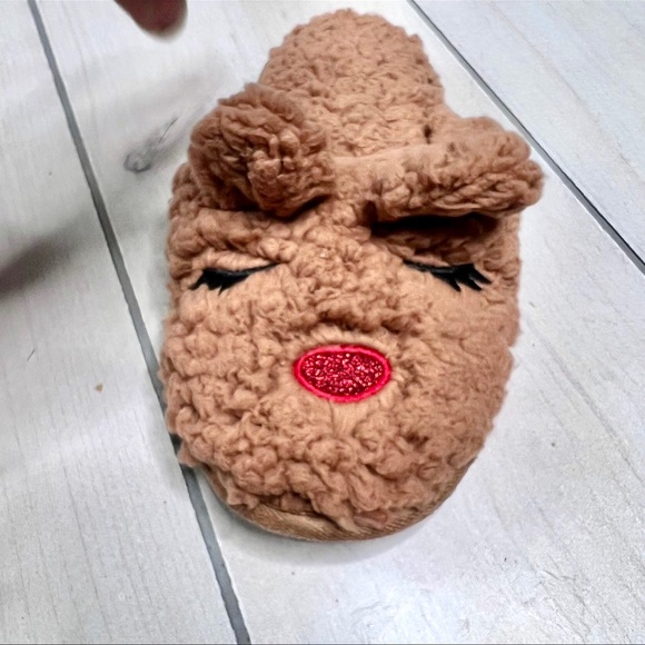 Fuzzy Reindeer Slide On Slippers Christmas Holiday - Picture 5 of 8